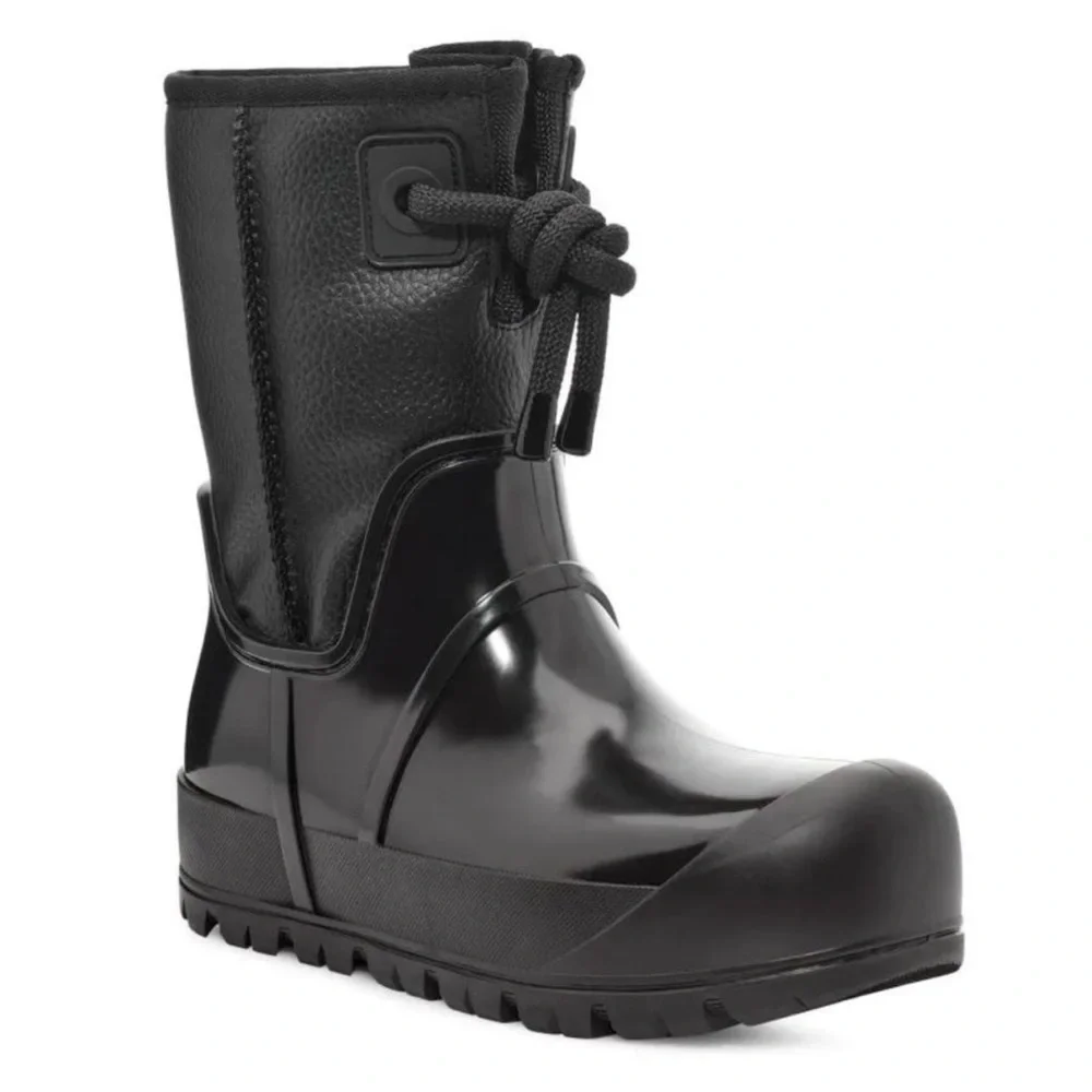 UGG Raincloud lace black boots size 6 NWT